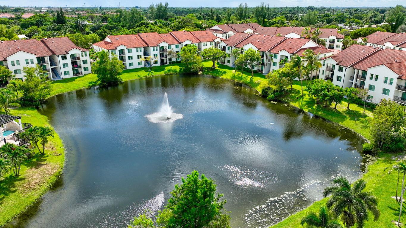 VILLA DEL SOL CONDO - Residential