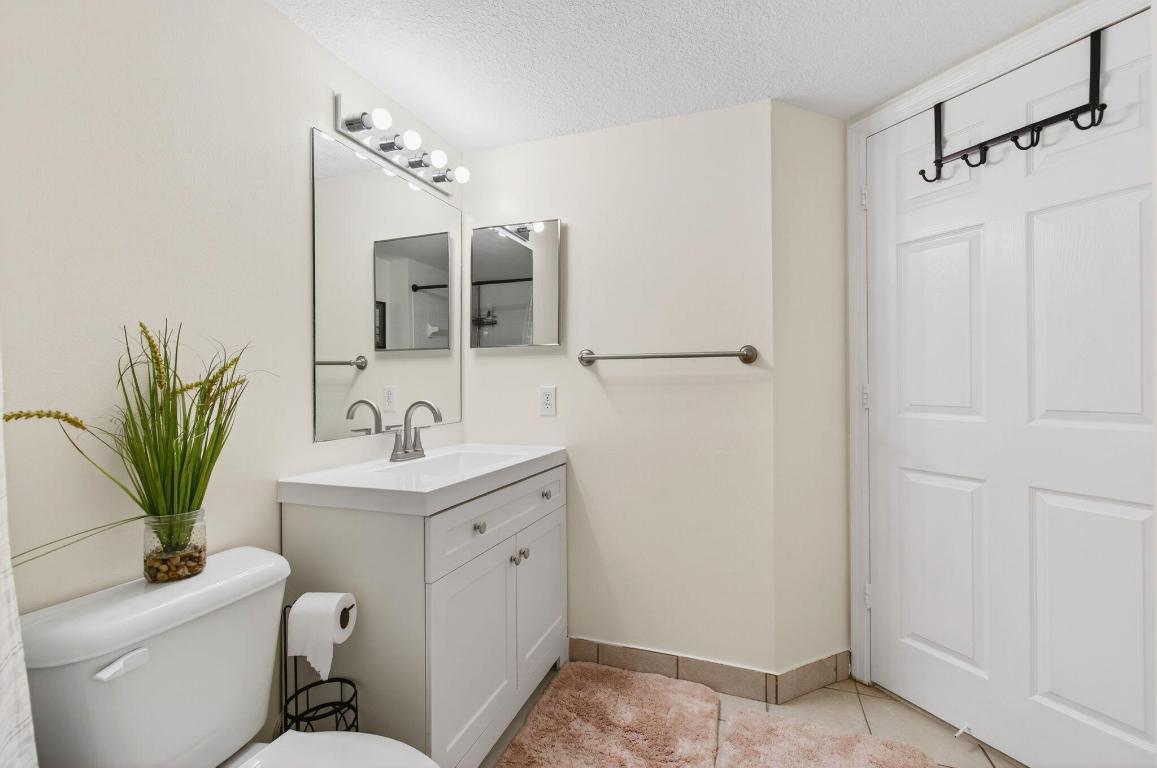 VILLA DEL SOL CONDO - Residential