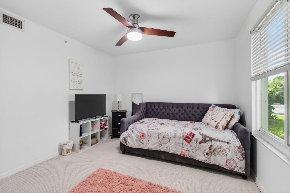 VILLA DEL SOL CONDO - Residential