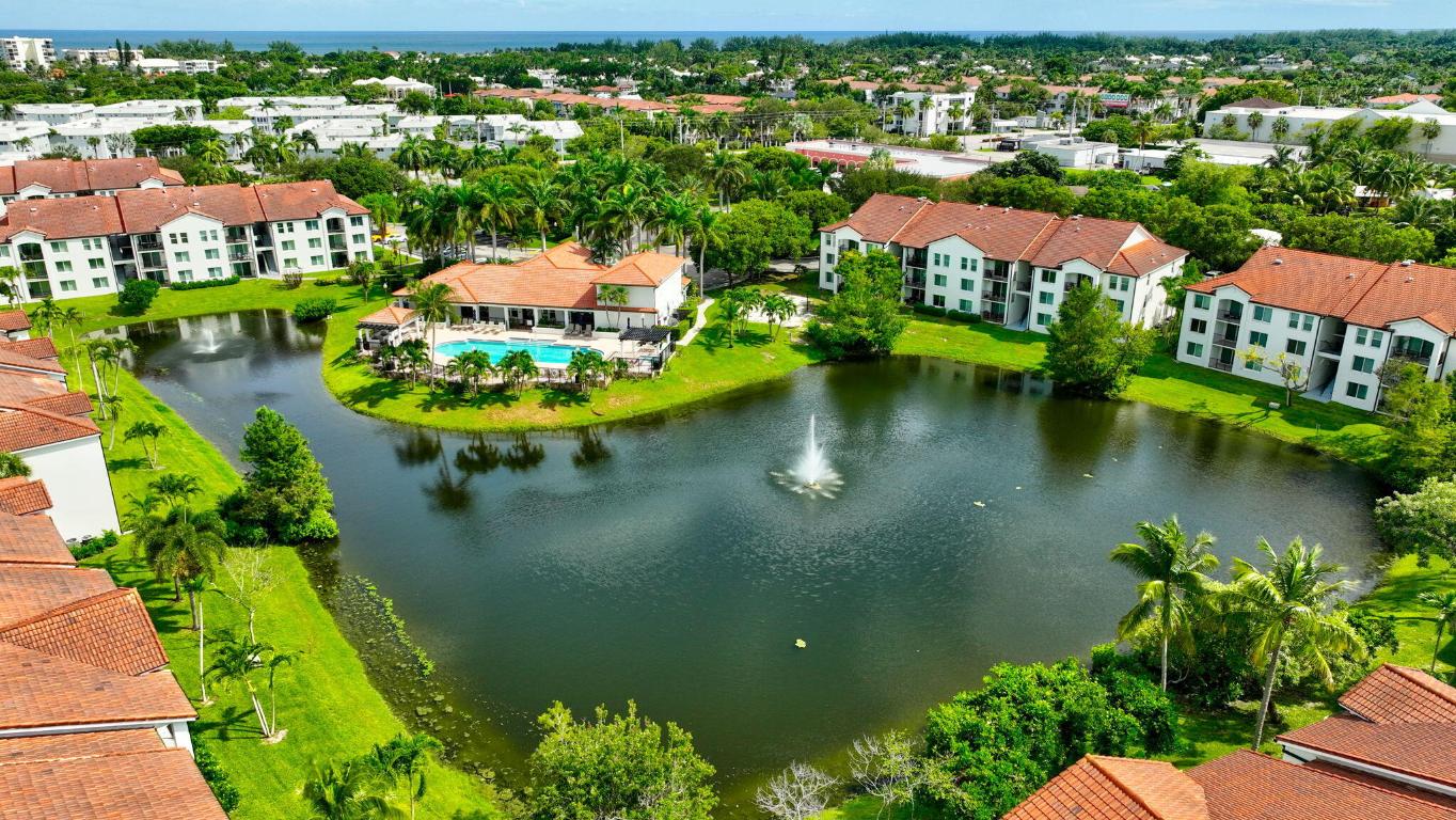 VILLA DEL SOL CONDO - Residential