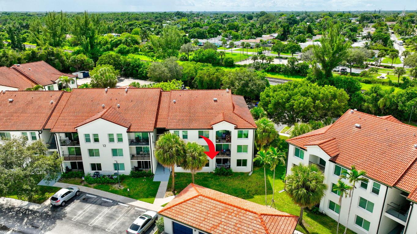 VILLA DEL SOL CONDO - Residential