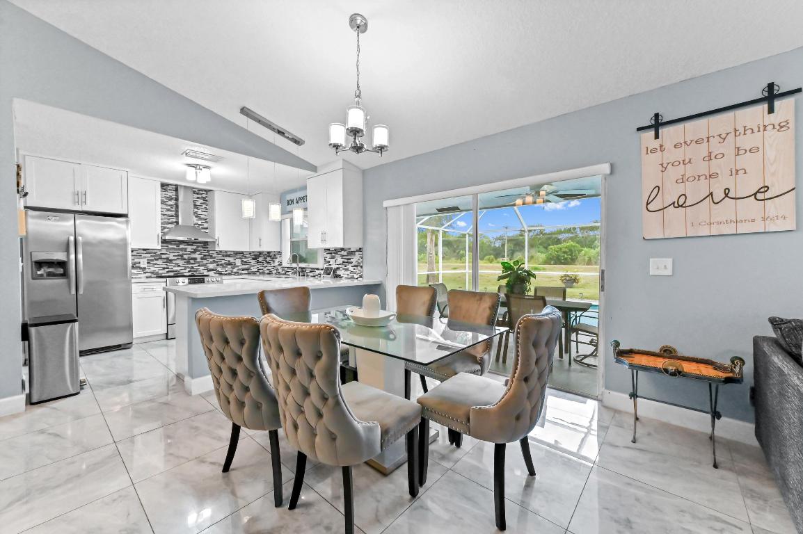 RAINBOW LAKES - Residential