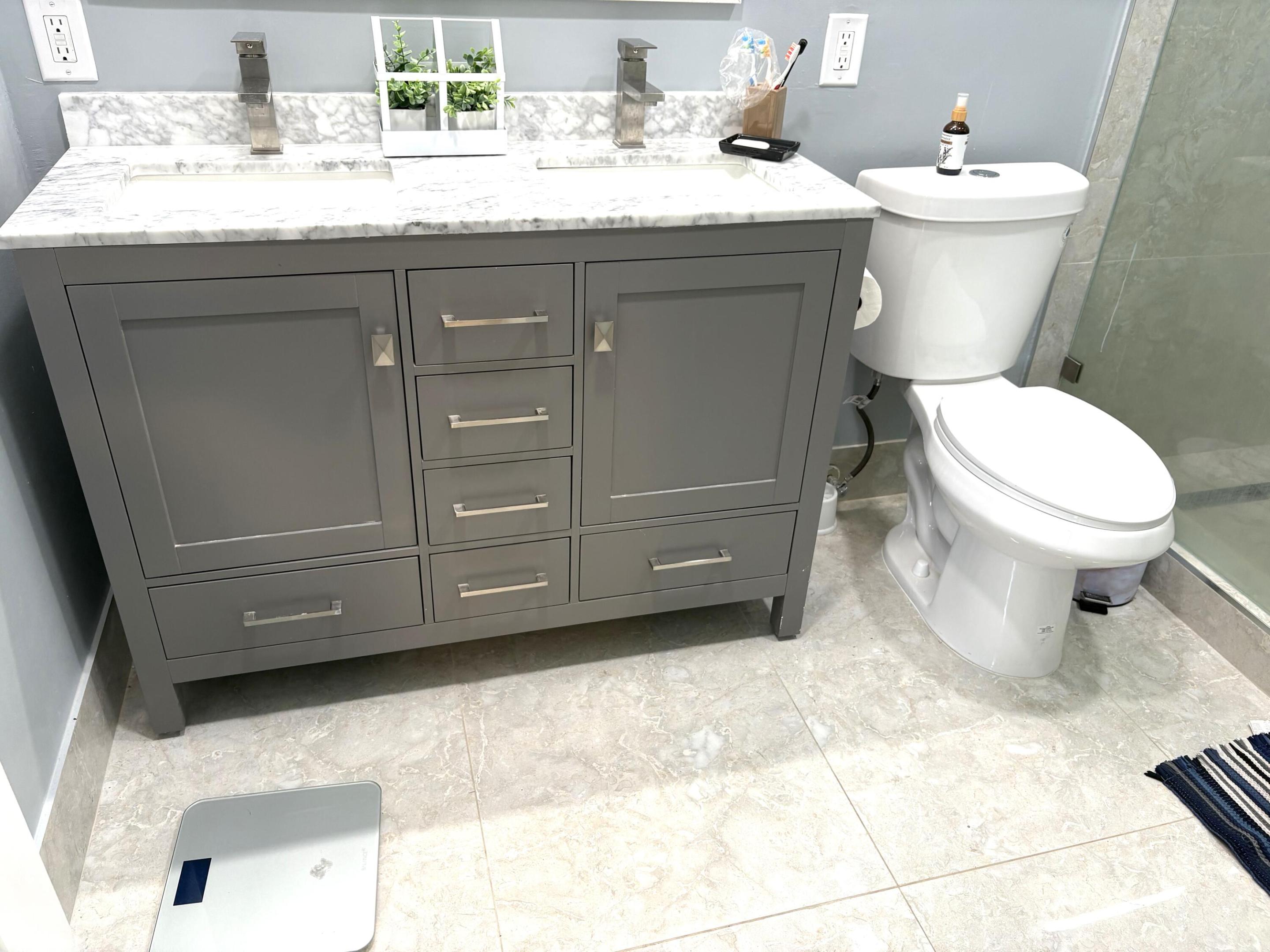 MIRROR LAKE ESTATES SEC 8 - Residential