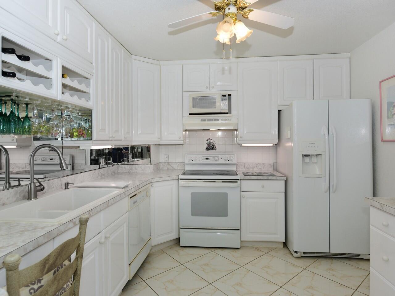 PATRICIAN OF PALM BEACH C - Residential Lease