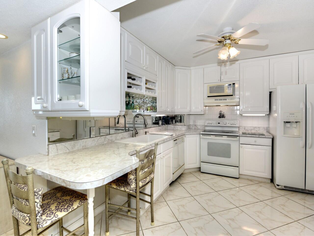 PATRICIAN OF PALM BEACH C - Residential Lease