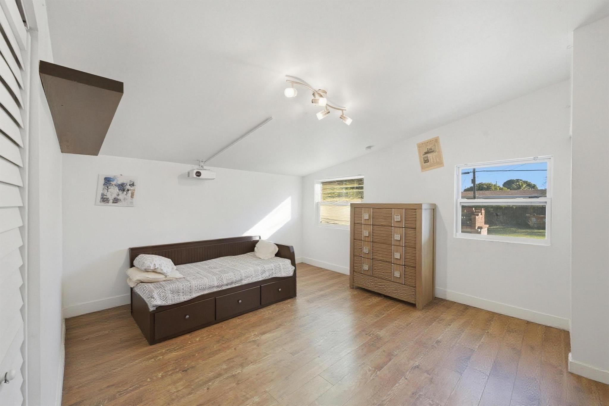 LAKE WORTH HEIGHTS - Residential