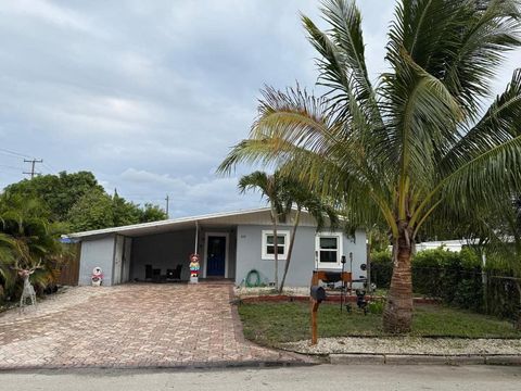 1722 N D Street Lake Worth Beach FL 33460