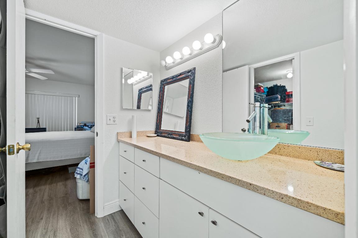 GREENWAY VILLAGE SOUTH CONDO 3 - Residential