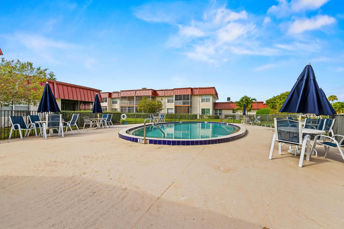 GREENWAY VILLAGE SOUTH CONDO 3 - Residential