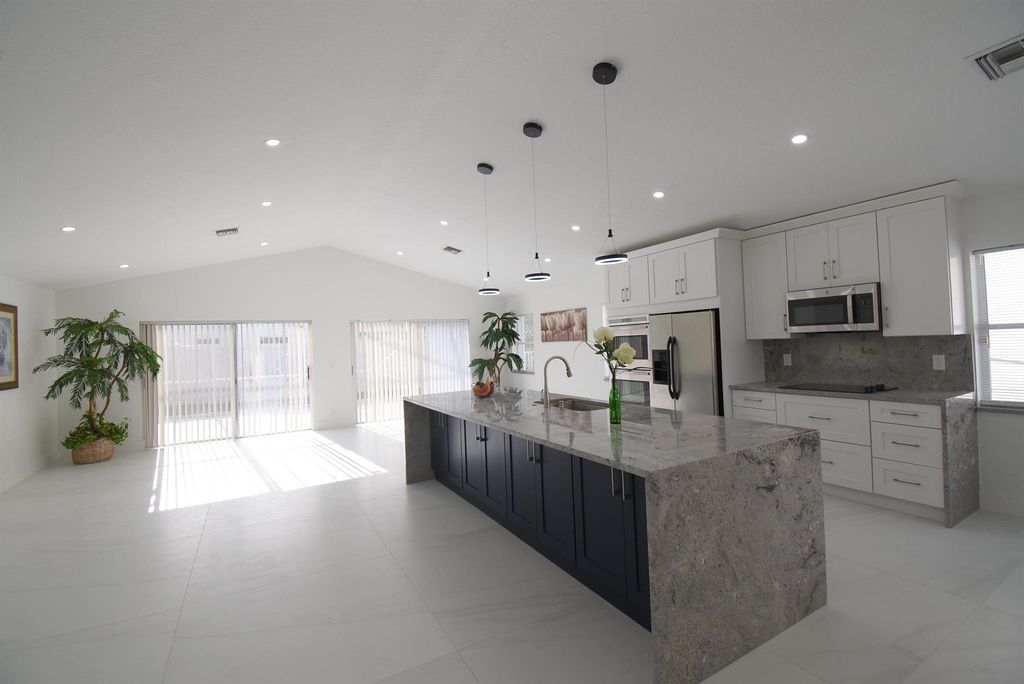 Photo of 11071 Baybreeze Way, Boca Raton, FL 33428 (MLS # R11087379)