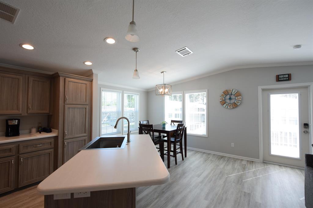 HIDDEN HARBOR CONDO - Residential