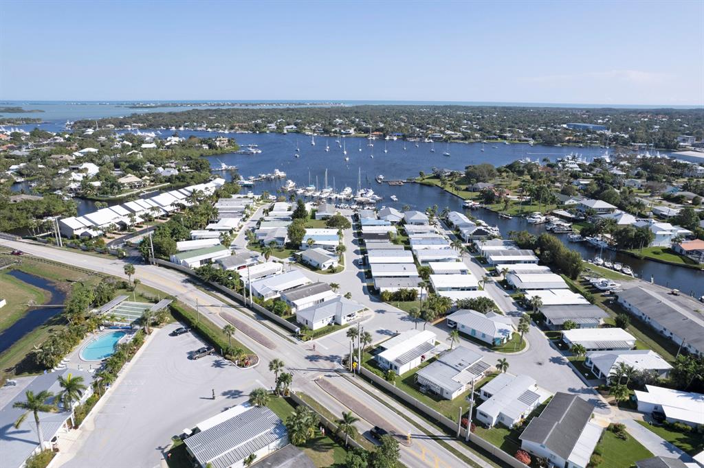 HIDDEN HARBOR CONDO - Residential