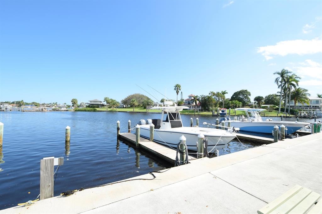 HIDDEN HARBOR CONDO - Residential