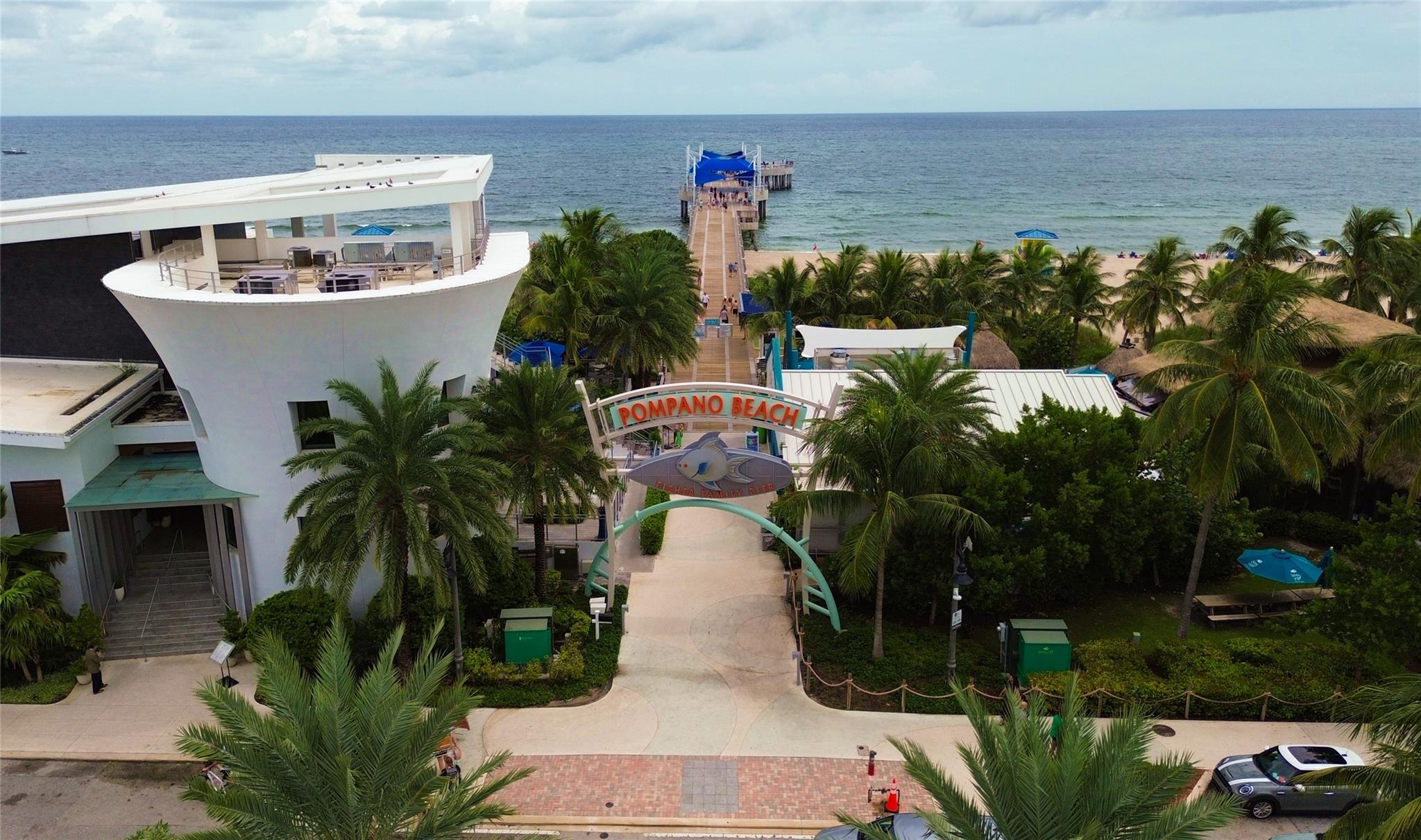 Barcelona North Condomini - Residential