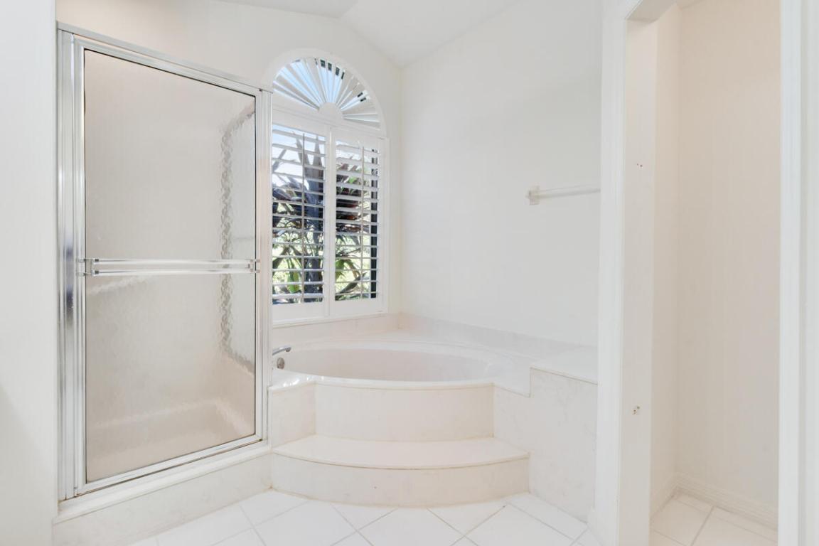 HARBOUR RIDGE PLAT NO 7 BAYBERRY VILLAGE - Residential