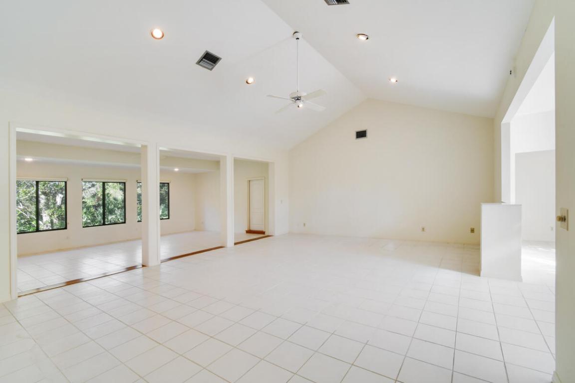 HARBOUR RIDGE PLAT NO 7 BAYBERRY VILLAGE - Residential