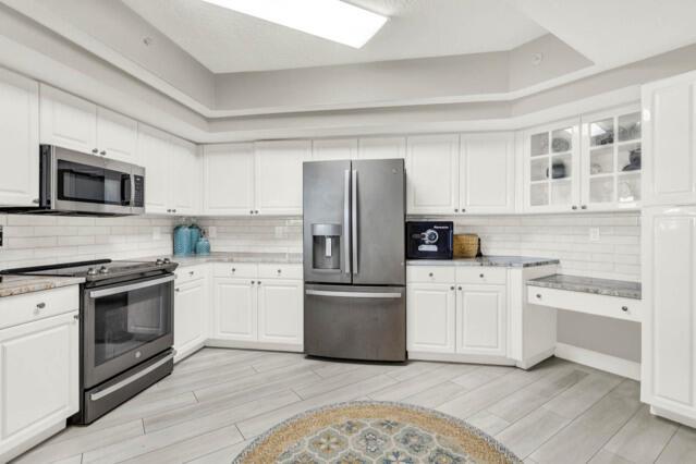 REGENCY  TWO CONDOMINIUM - Residential