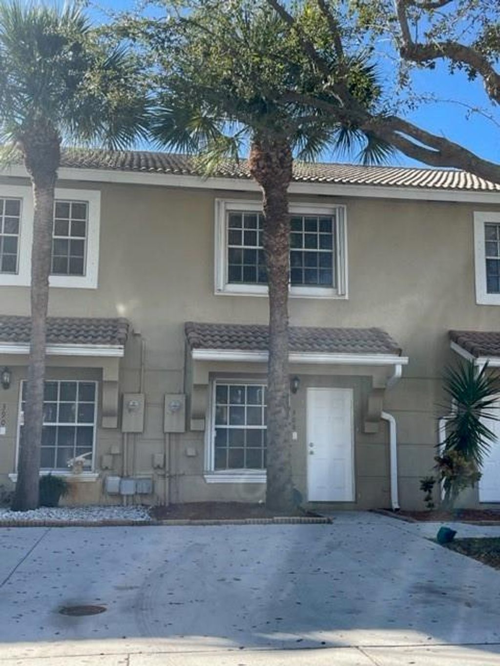 Photo of 388 SW 122nd Ave #388, Pembroke Pines, FL 33025 (MLS # F10362561)