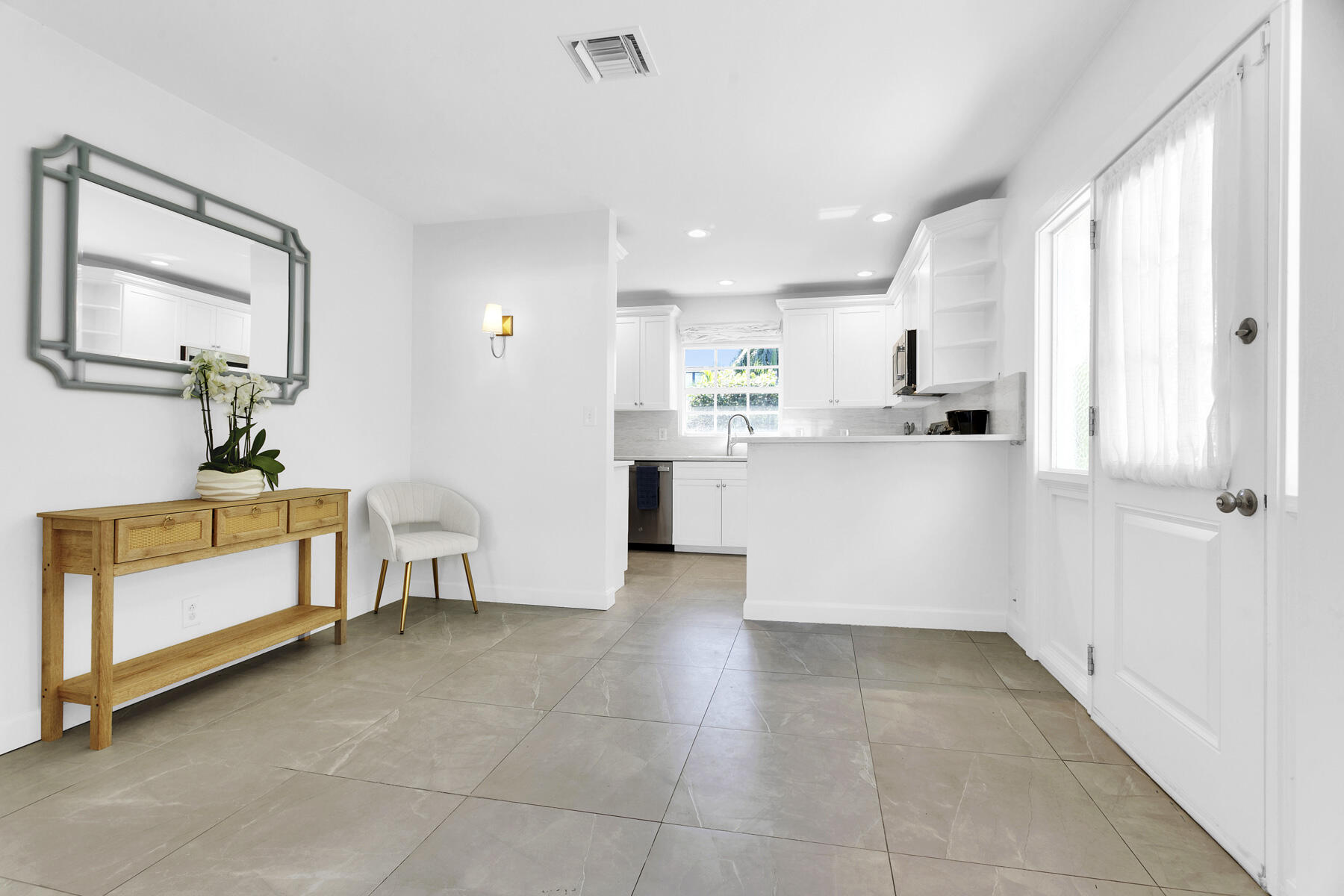 211 Miraflores Drive