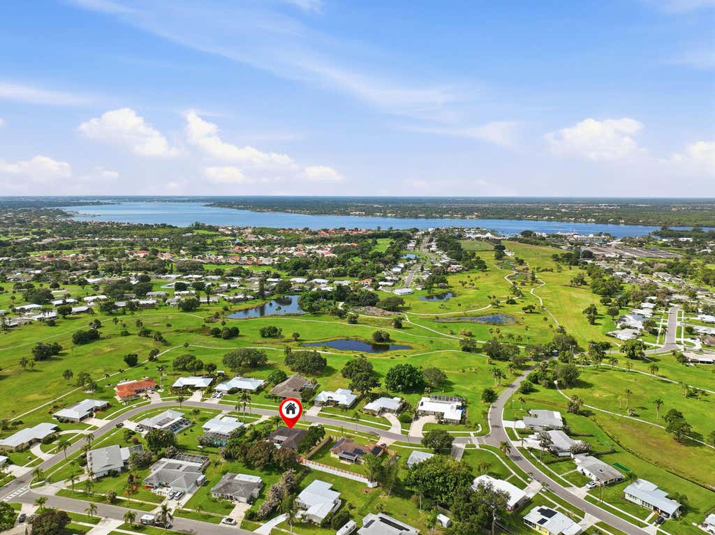 Photo of 2970 SE San Jeronimo Road, Port Saint Lucie, FL 34952 (MLS # B26055225)