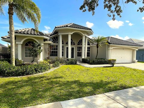 136 Cypress Trace Royal Palm Beach FL 33411