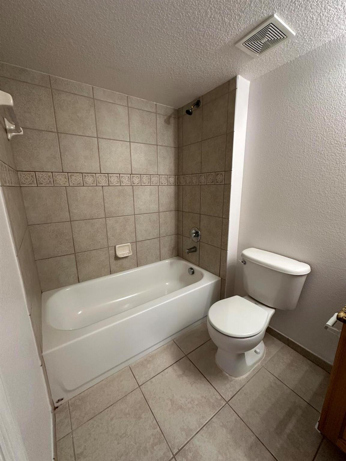 THE CLUB AT ST LUCIE WEST - Residential Lease