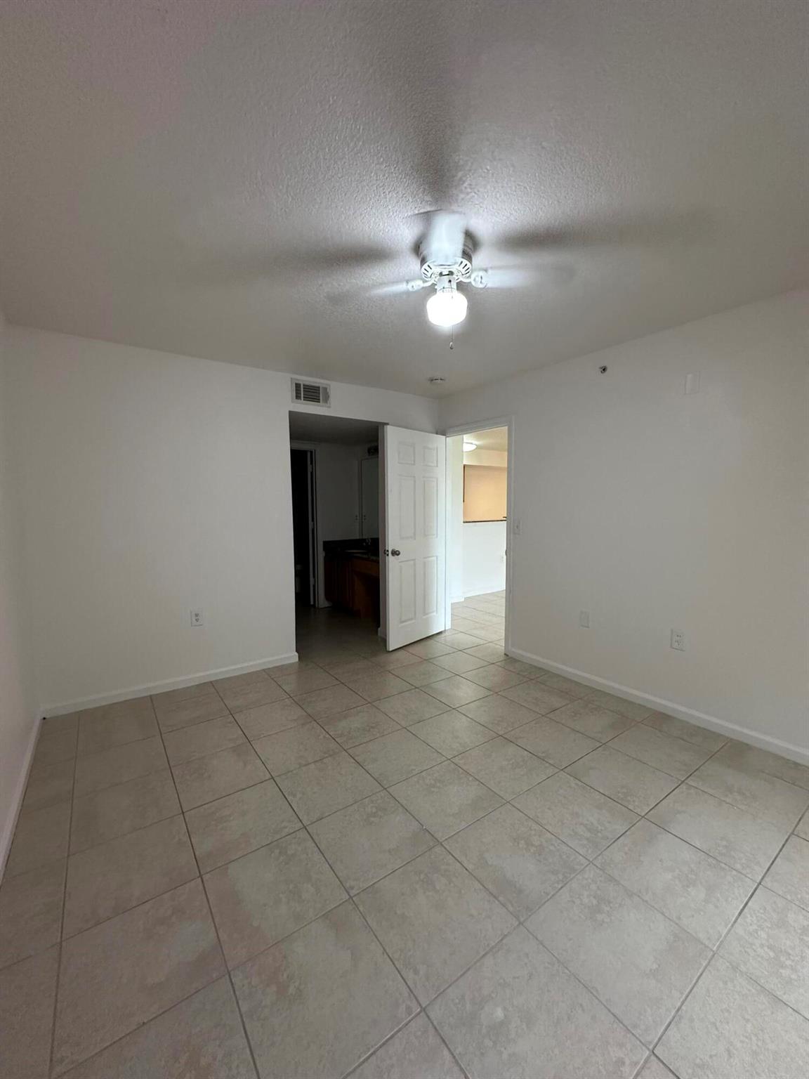 THE CLUB AT ST LUCIE WEST - Residential Lease