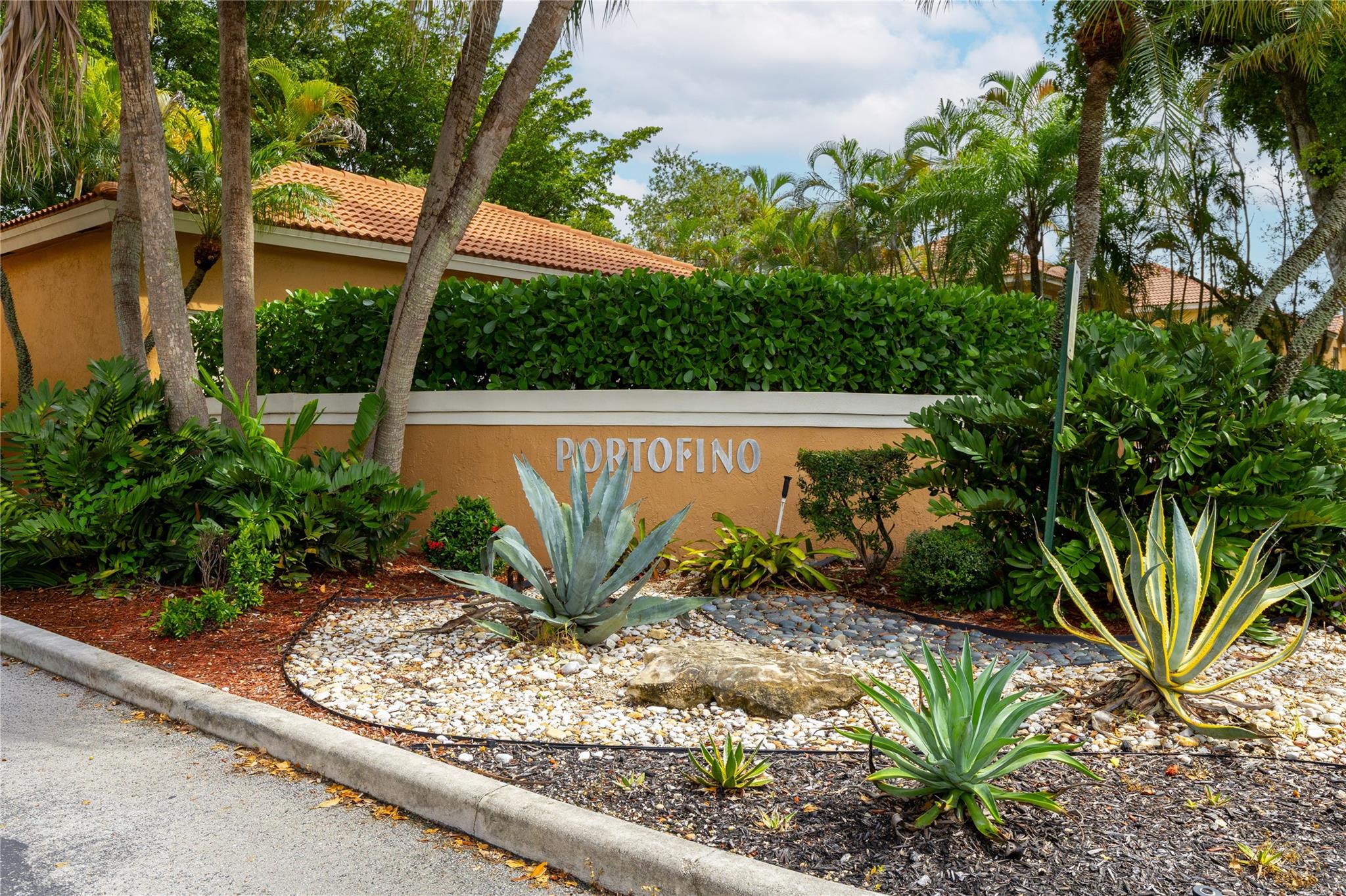 PORTOFINO A CONDO - Residential