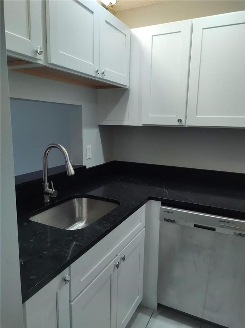 Photo of 1022 Twin Lakes Drive, Coral Springs, FL 33071 (MLS # F10551259)