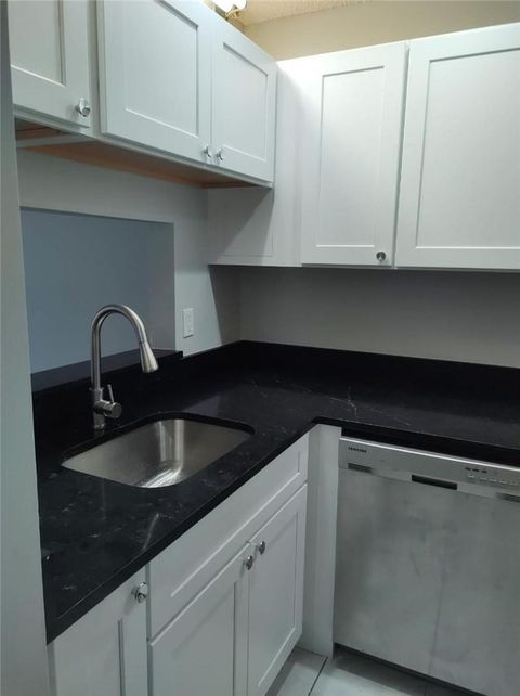 1022 Twin Lakes Drive Coral Springs FL 33071