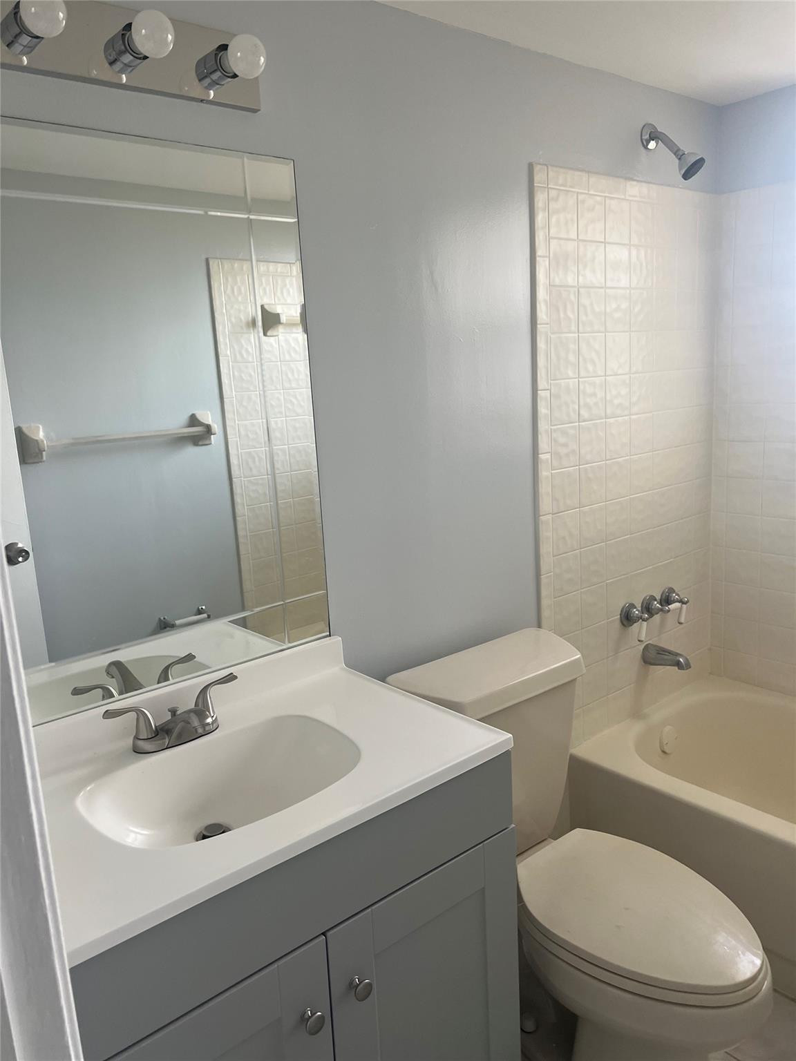 Lakewood Village Of - Residential Lease