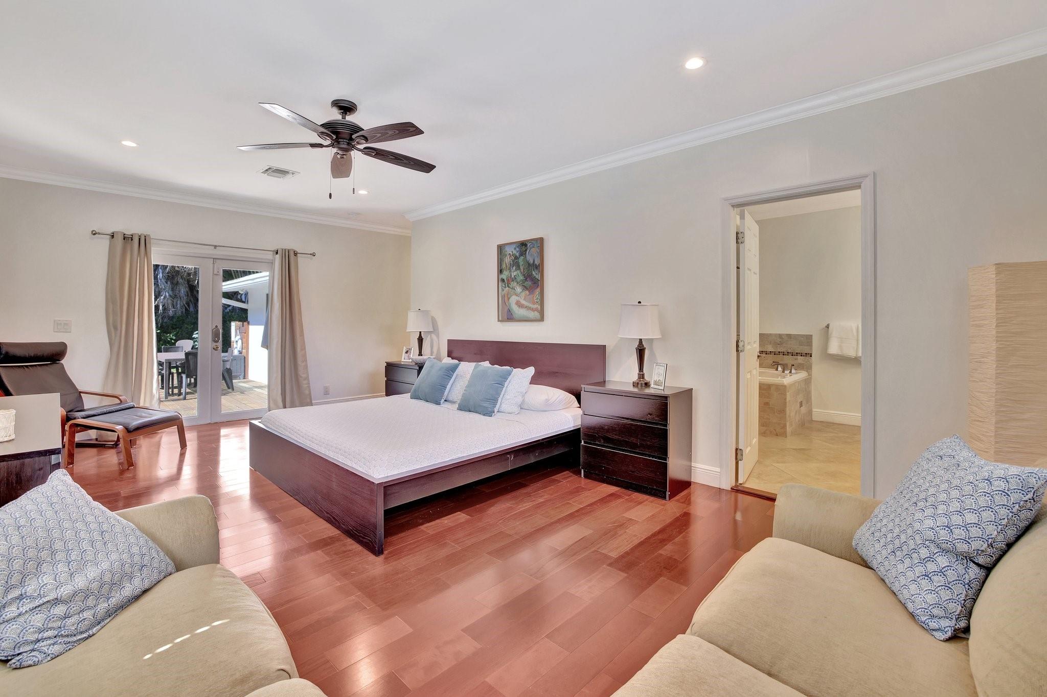 Lauderdale Harbors - Residential