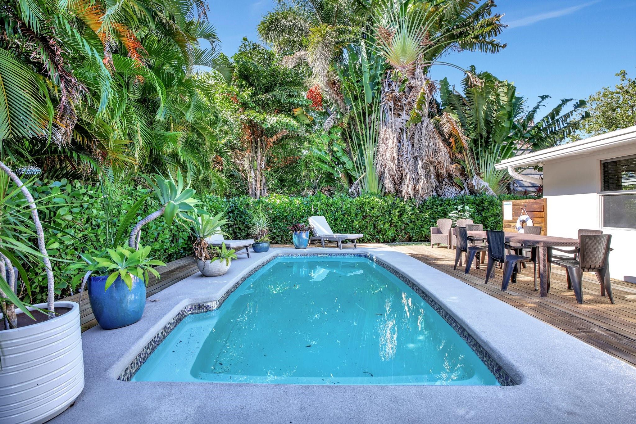 Lauderdale Harbors - Residential