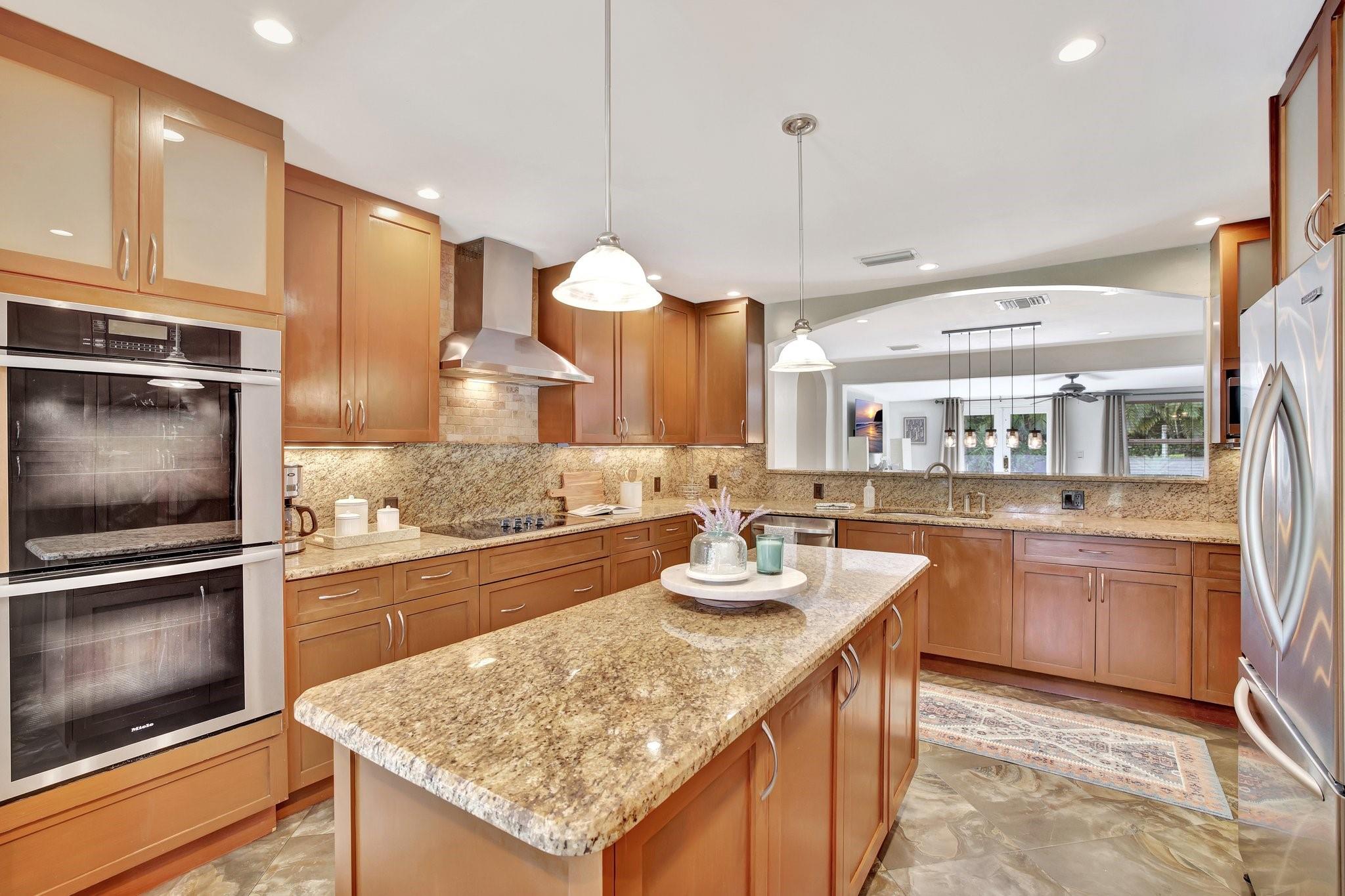 Lauderdale Harbors - Residential