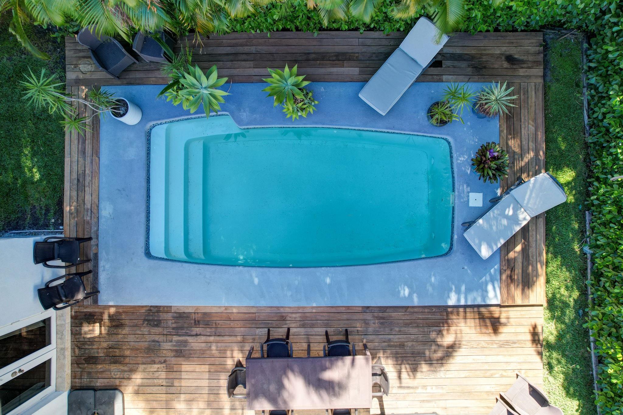 Lauderdale Harbors - Residential