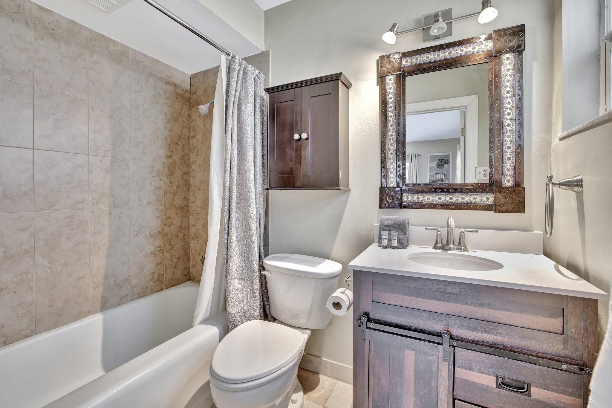 Lauderdale Harbors - Residential