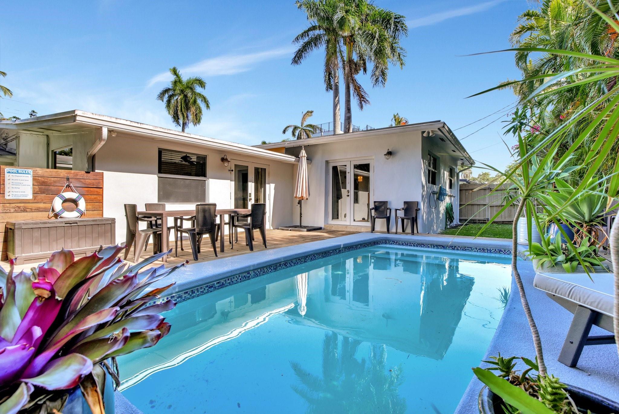 Lauderdale Harbors - Residential