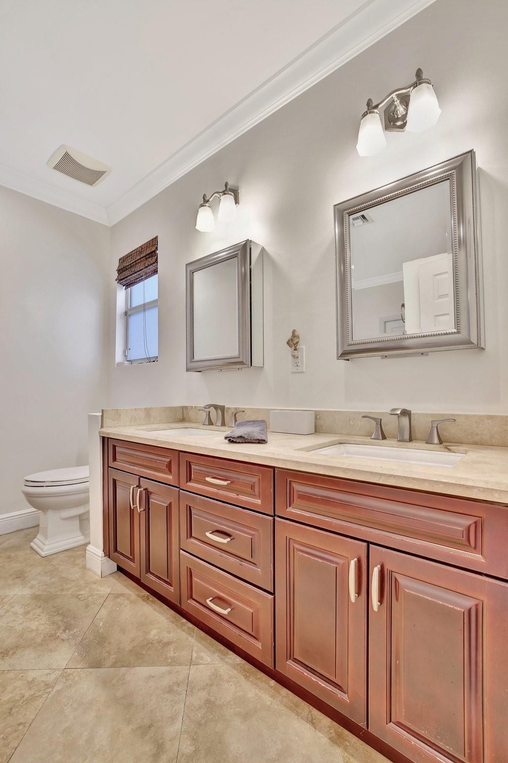 Lauderdale Harbors - Residential