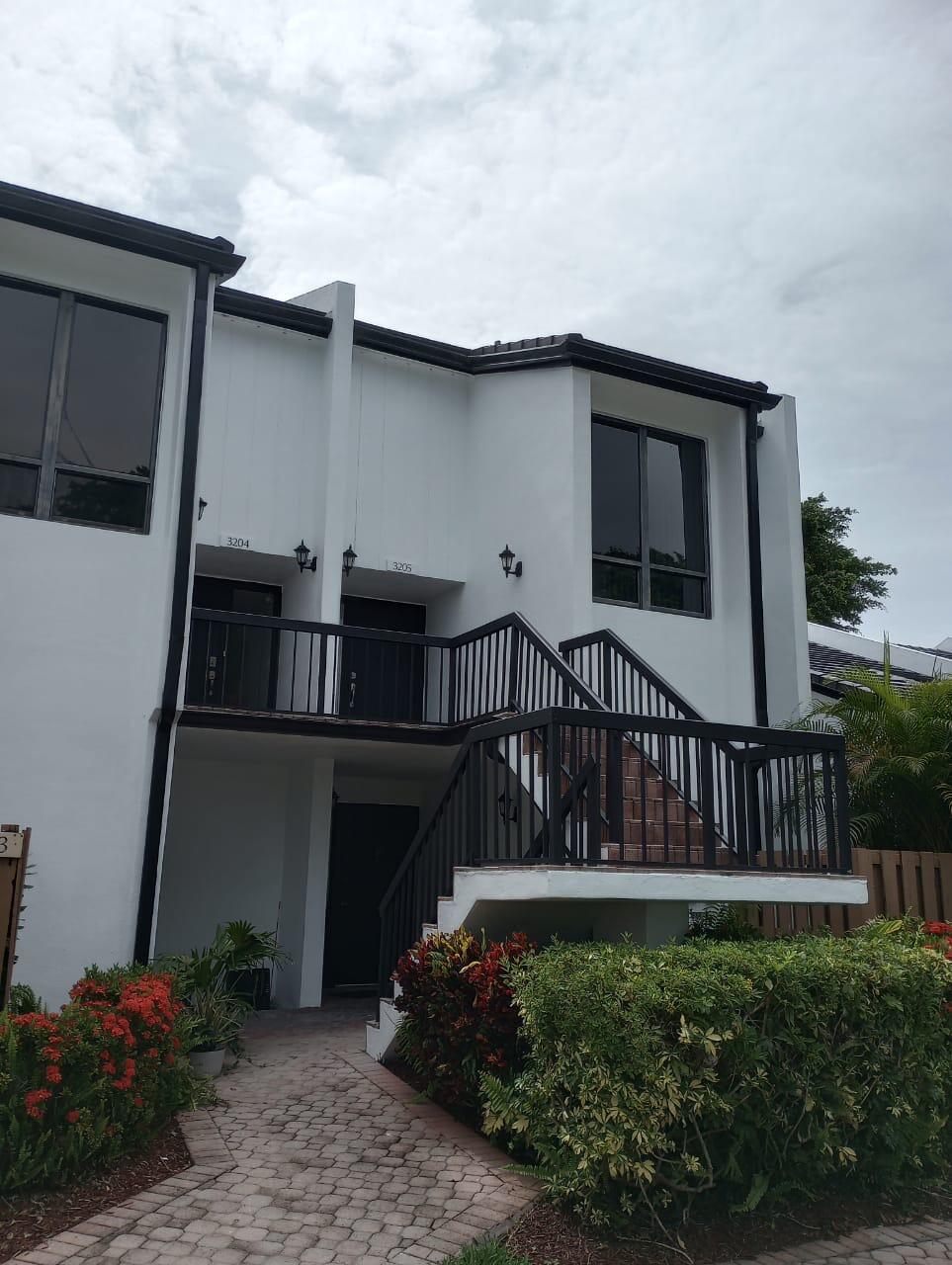 PINE LAKE CONDO - Residential Lease