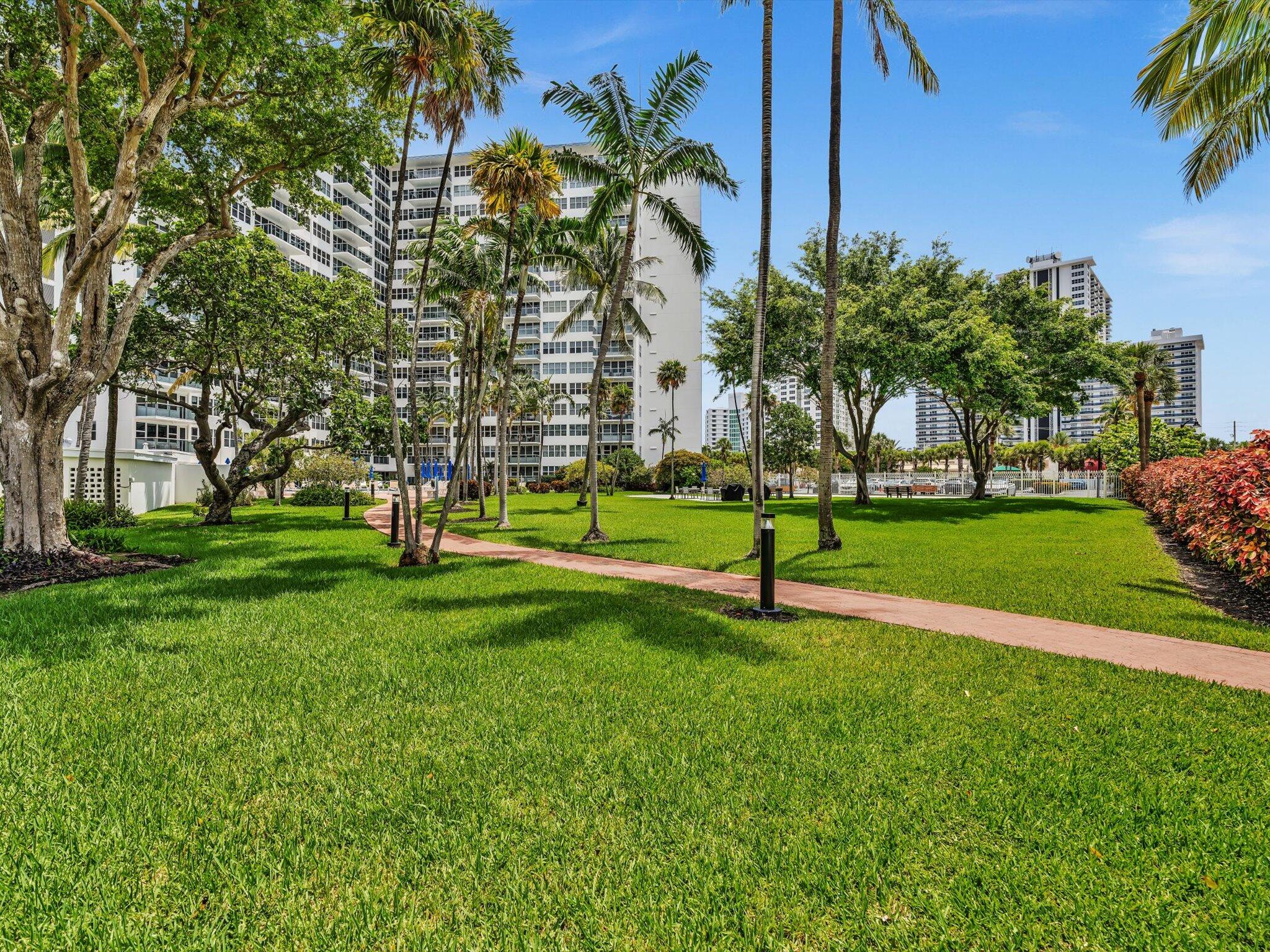 CORAL RIDGE TOWERS EAST CO-OP - Residential