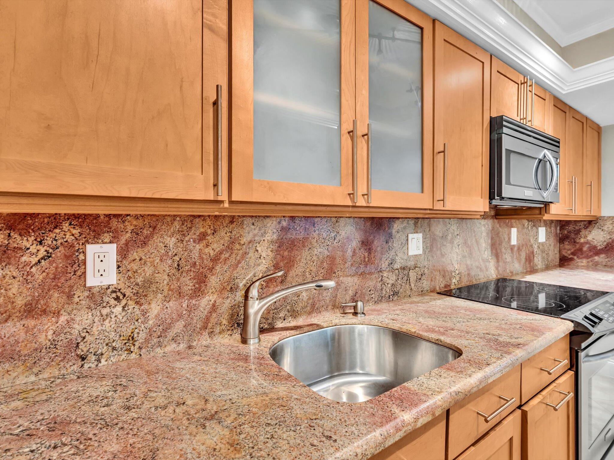 CORAL RIDGE TOWERS EAST CO-OP - Residential