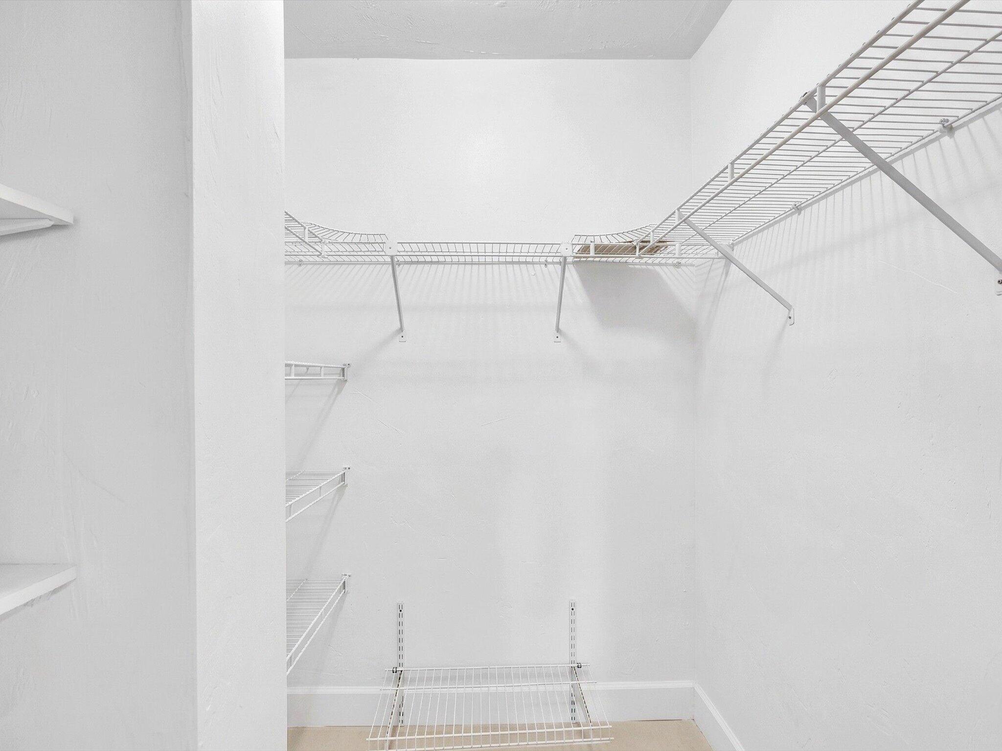 CORAL RIDGE TOWERS EAST CO-OP - Residential