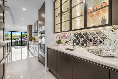 Tiny photo for 737 NE Boca Bay Colony Drive, Boca Raton, FL 33487 (MLS # F10545677)