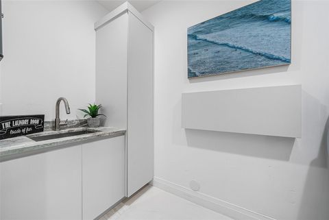 Tiny photo for 737 NE Boca Bay Colony Drive, Boca Raton, FL 33487 (MLS # F10545677)