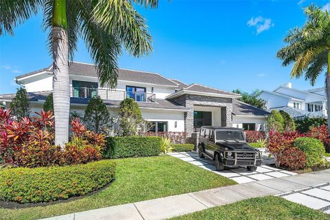 Tiny photo for 737 NE Boca Bay Colony Drive, Boca Raton, FL 33487 (MLS # F10545677)