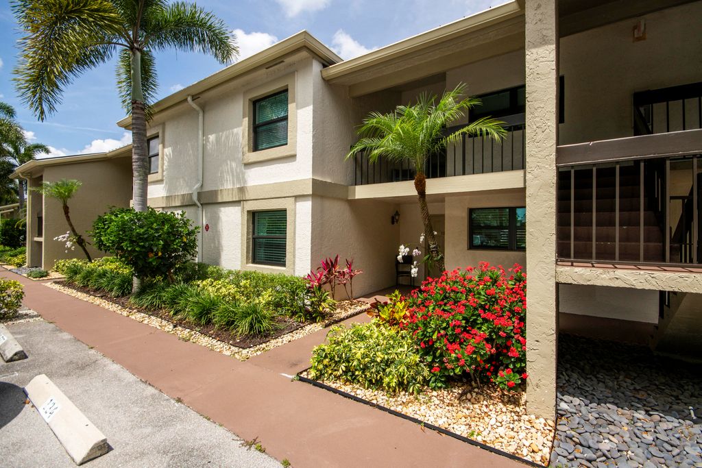 Photo of 12871 Briarlake Drive #103, West Palm Beach, FL 33418 (MLS # B26027993)