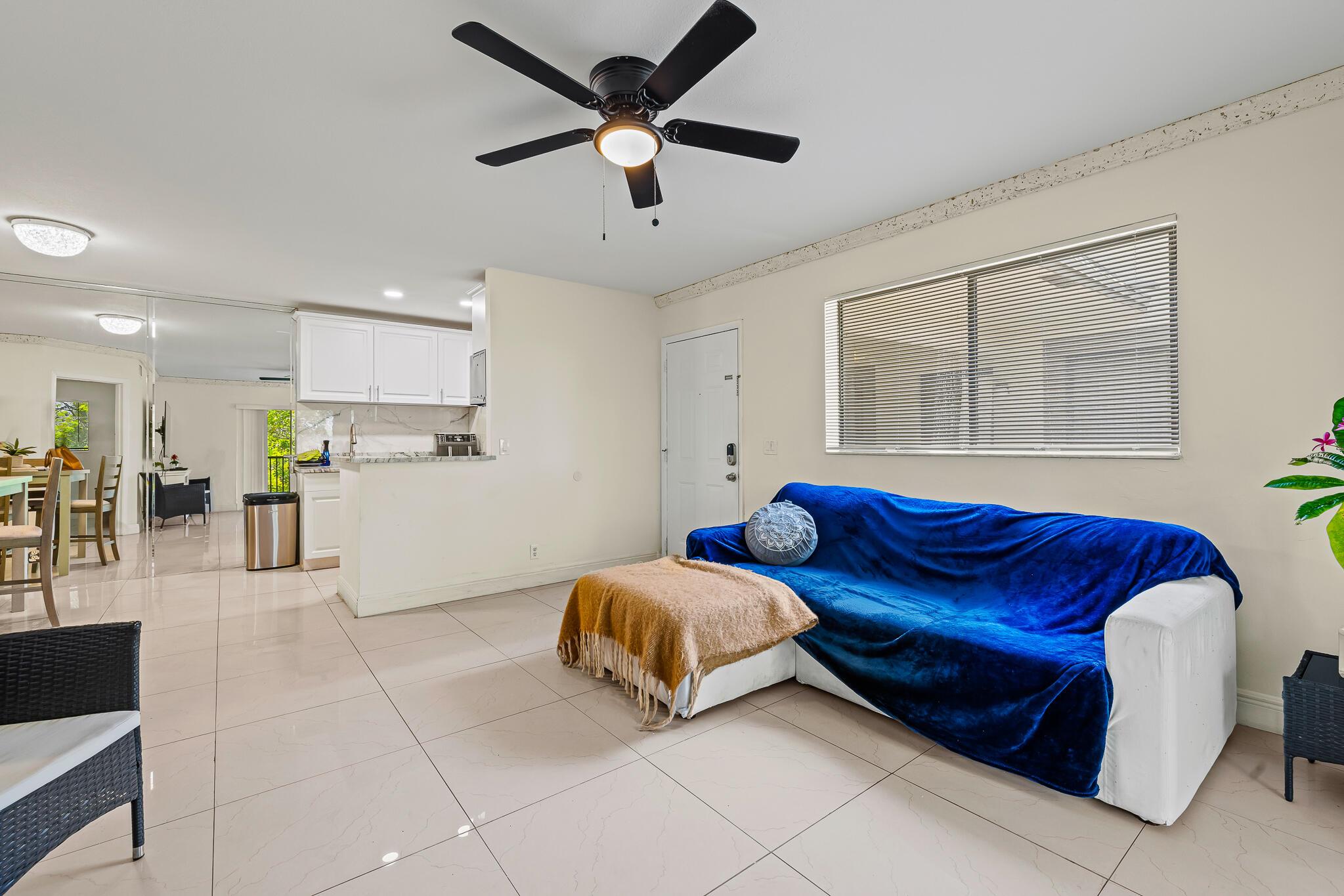 610 Trace Circle 206