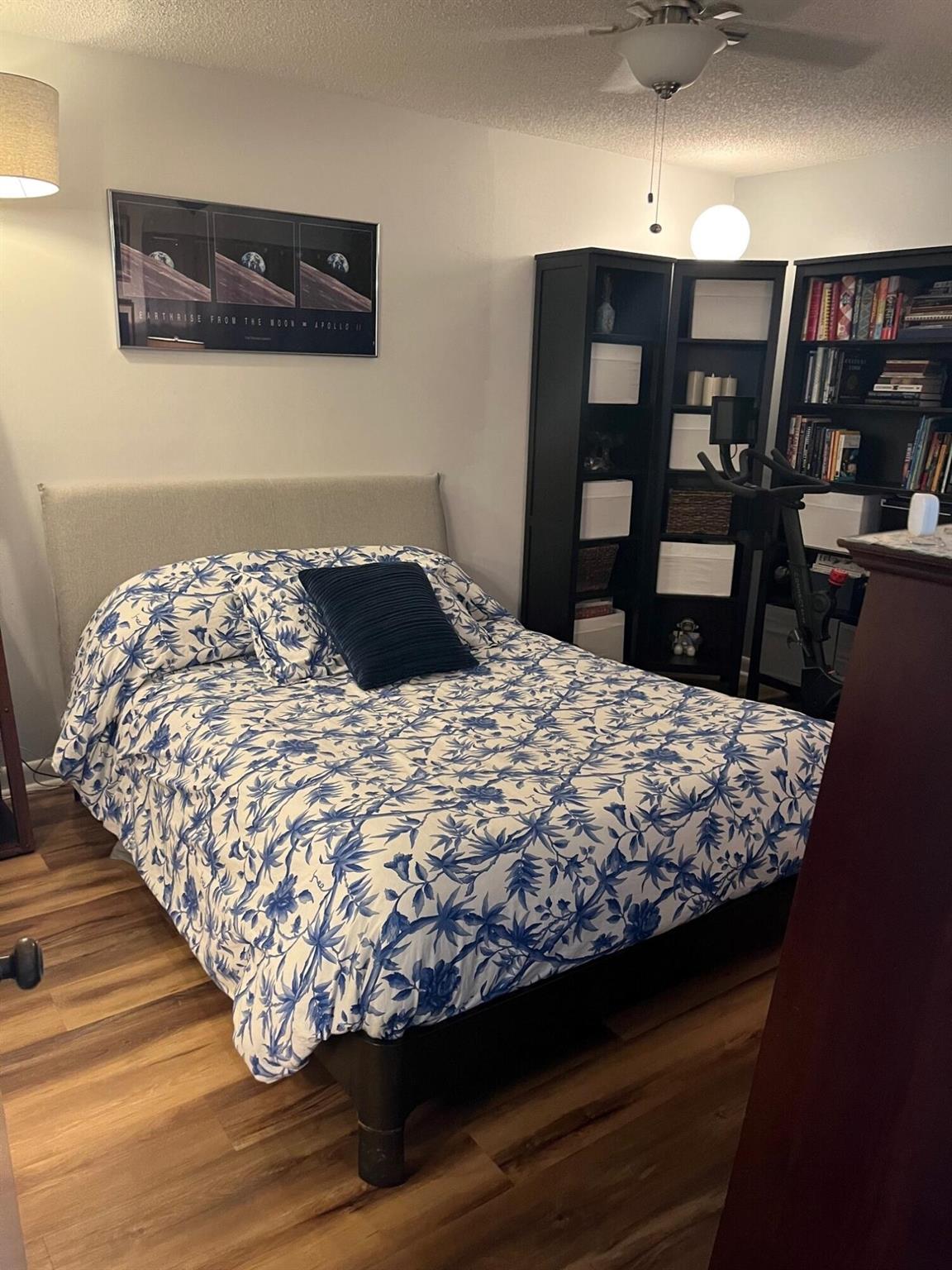 ISLAND CLUB - Residential