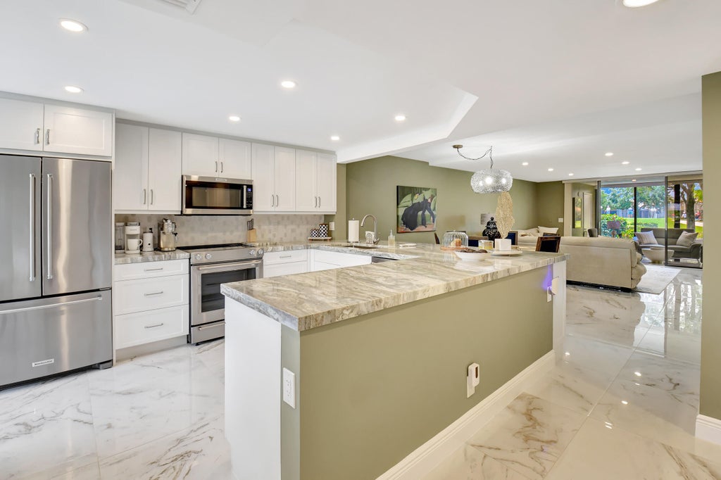 Photo of 15878 Loch Maree Lane #2502, Delray Beach, FL 33446 (MLS # R11086865)
