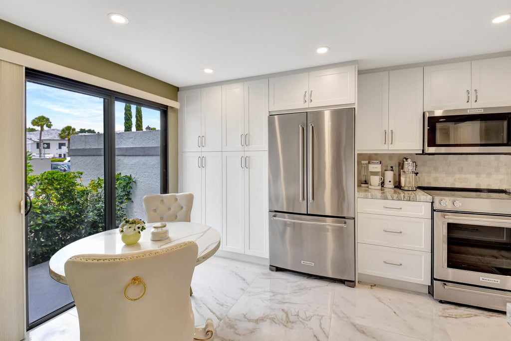 Photo of 15878 Loch Maree Lane #2502, Delray Beach, FL 33446 (MLS # R11086865)